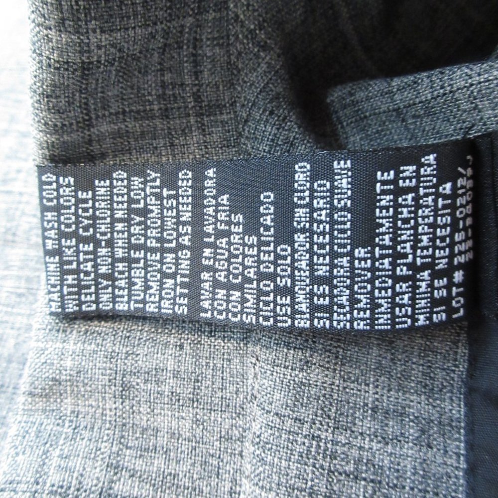 Sag Harbor Grey Blazer Size 12P Four Button Rounded Notched Collar Single Breast - Picture 2 of 6